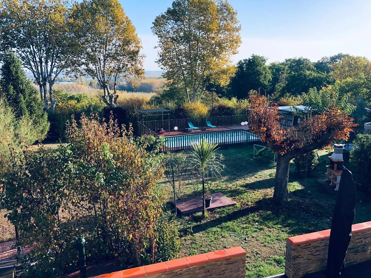 Bed & Breakfast Gites De Marchet Auvillar