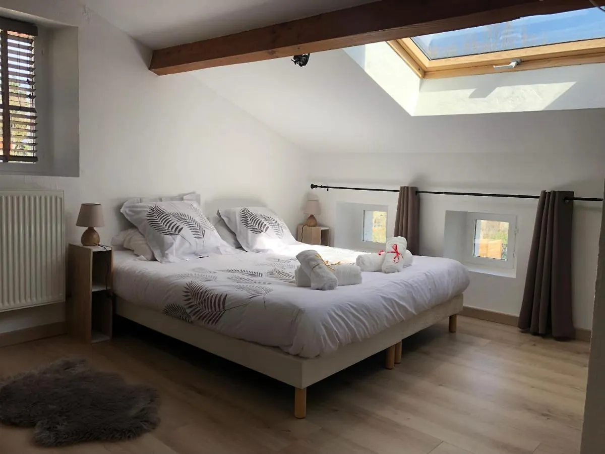 Gites De Marchet Auvillar Bed & Breakfast