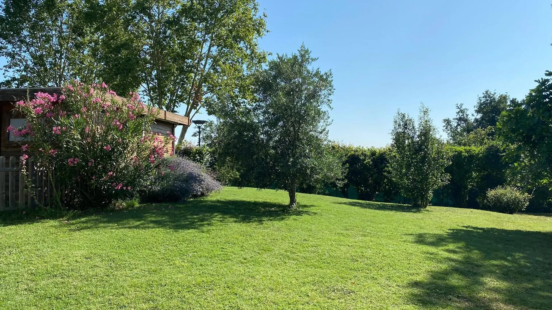 Bed & Breakfast Gites De Marchet Auvillar